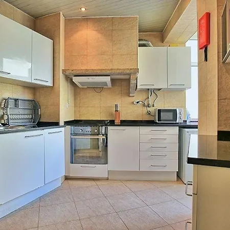 Admiral 2 Apartment Lisbon